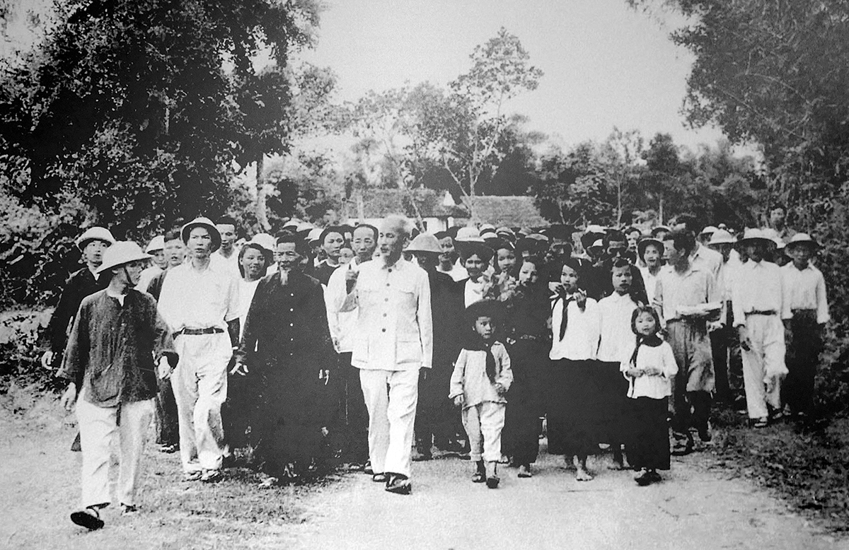 Why Vietnamese Americans Must Abandon the Refugee Identity
