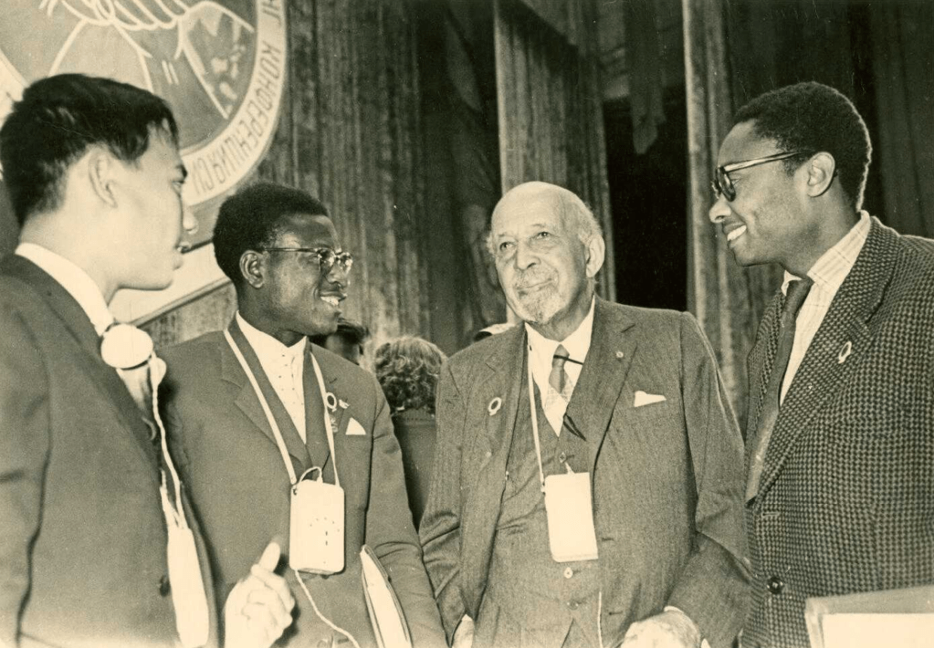 A Call — W.E.B. Du Bois and the New World Movement of&nbsp;Thought